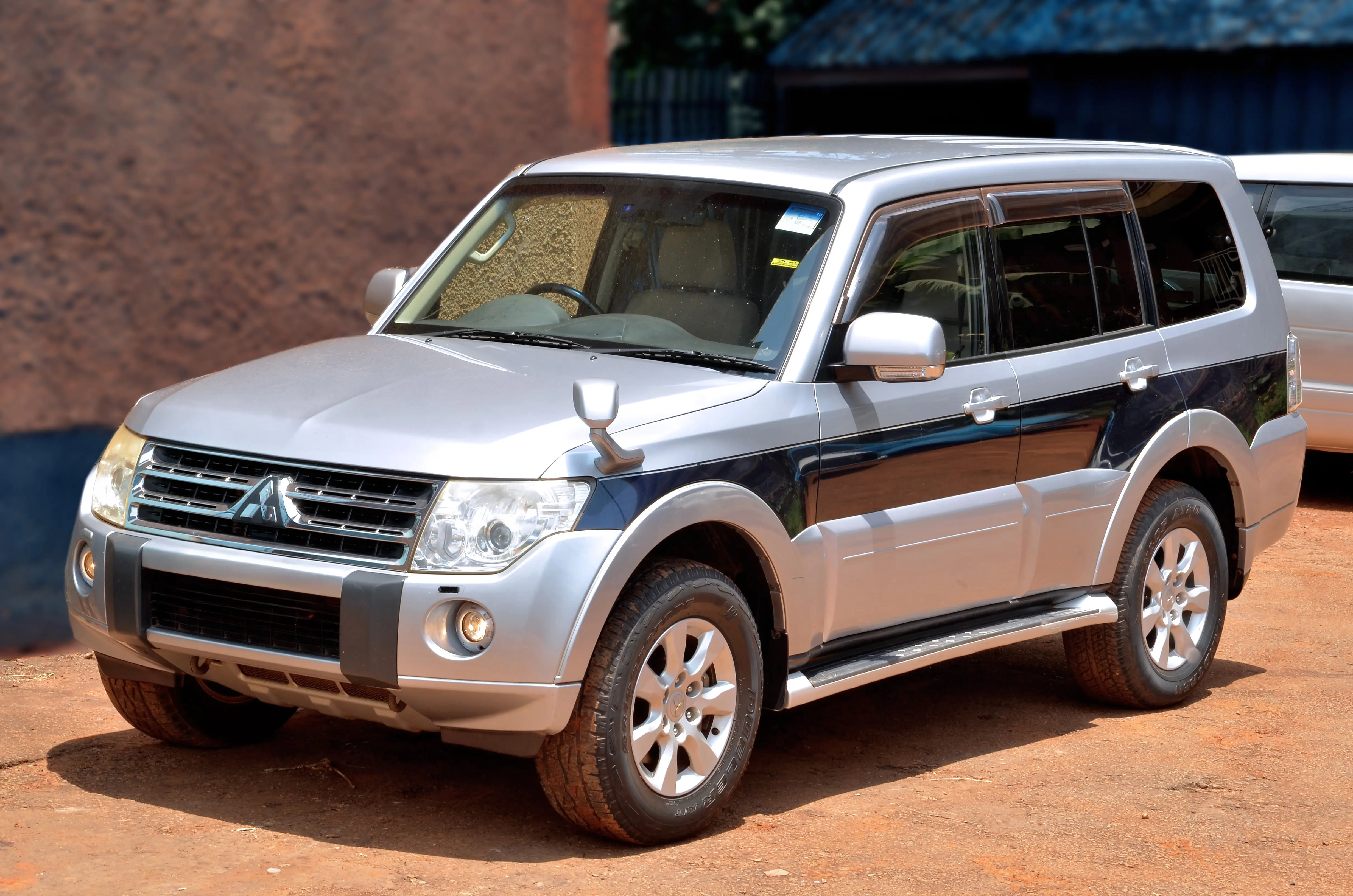 4x4 Safari Vehicle